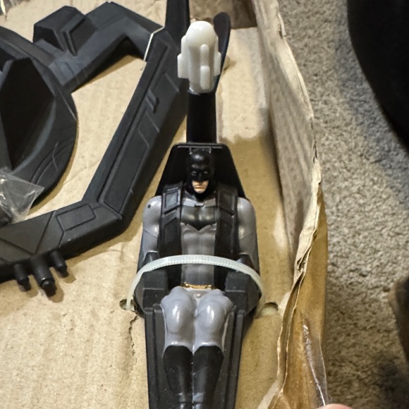 Batman Launcher Toy - Picture 2 of 5
